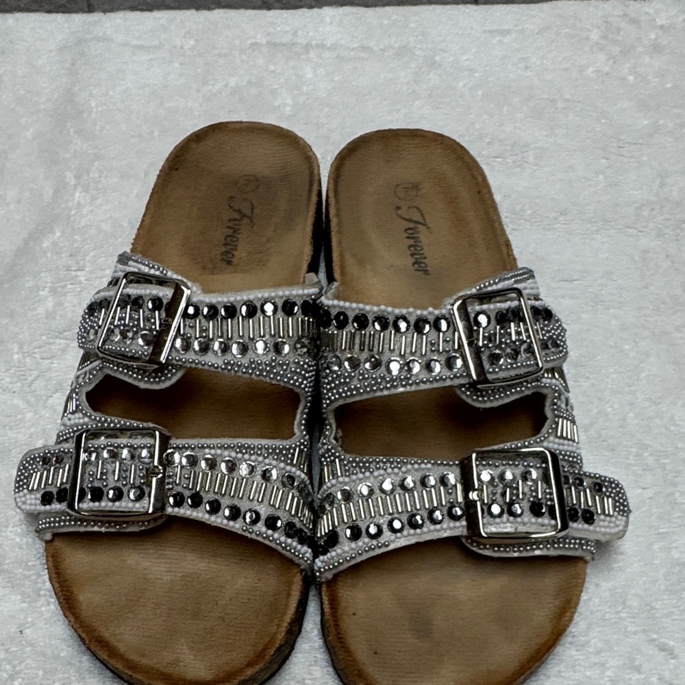 Forever 21 Silver Buckle Sandals